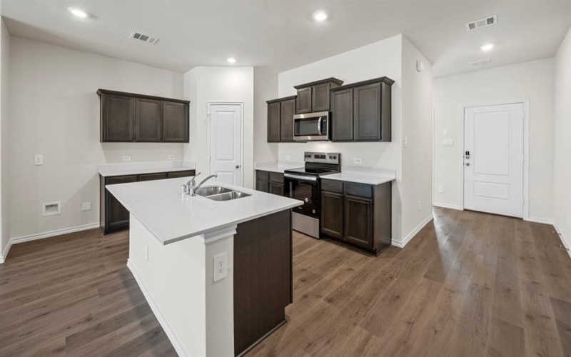 11304 W Pond Drive, Providence Village, TX 76227, 4 Habitaciones Habitaciones , ,3 BañosBaños,Residential,En Venta,11304 W Pond Drive,0,21137520