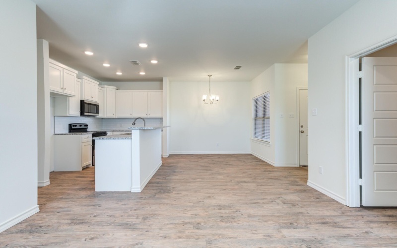 1207 Bryan Avenue, Wolfforth, TX 79382, 6 Bedrooms Bedrooms, ,5 BathroomsBathrooms,Residential Multi Family,For Sale,1207 Bryan Avenue,202551128