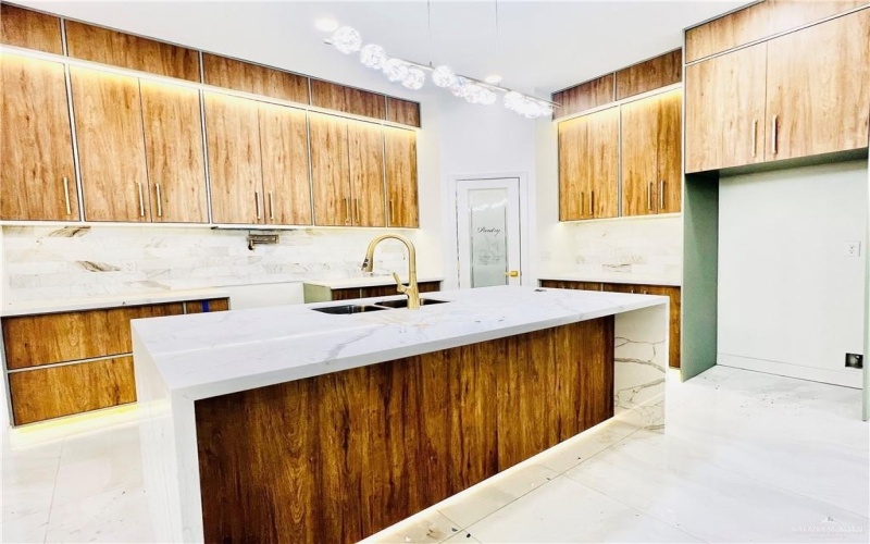 1906 Hole No. 6 Street, Mission, TX 78572, 3 Bedrooms Bedrooms, ,2 BathroomsBathrooms,Residential,For Sale,1906 Hole No. 6 Street,0,490615