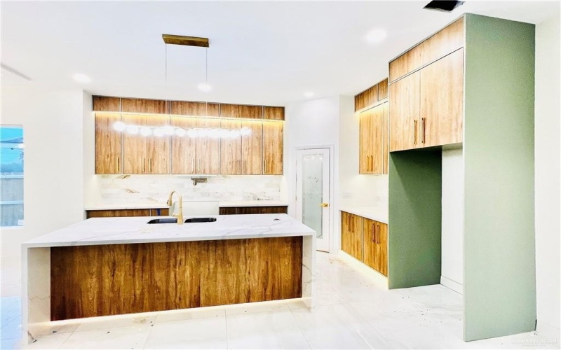 1906 Hole No. 6 Street, Mission, TX 78572, 3 Bedrooms Bedrooms, ,2 BathroomsBathrooms,Residential,For Sale,1906 Hole No. 6 Street,0,490615