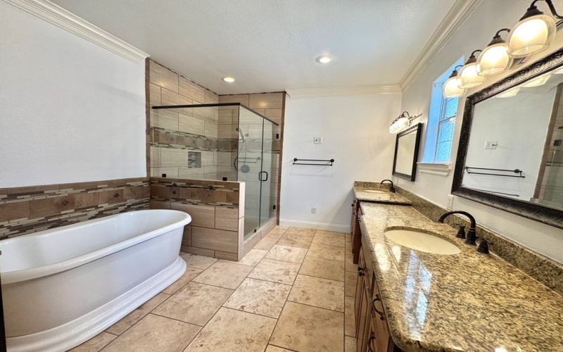 5122 S County Rd 1183, Midland, TX 79706, 4 Habitaciones Habitaciones , ,3 BañosBaños,Residential,En Venta,5122 S County Rd 1183,0,162466