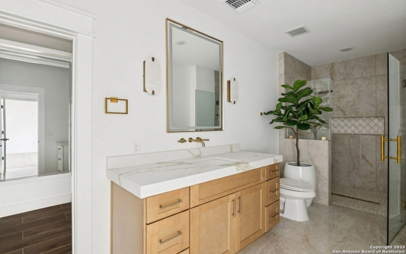 187 Hidden Ranch CT., Floresville, TX 78114, 4 Habitaciones Habitaciones , ,5 BañosBaños,Residential,En Venta,187 Hidden Ranch CT.,0,1930084