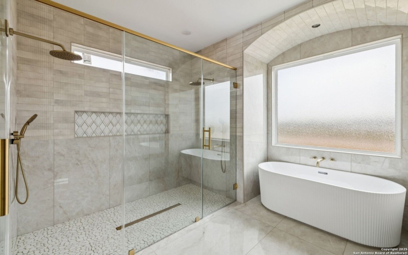 187 Hidden Ranch CT., Floresville, TX 78114, 4 Habitaciones Habitaciones , ,5 BañosBaños,Residential,En Venta,187 Hidden Ranch CT.,0,1930084