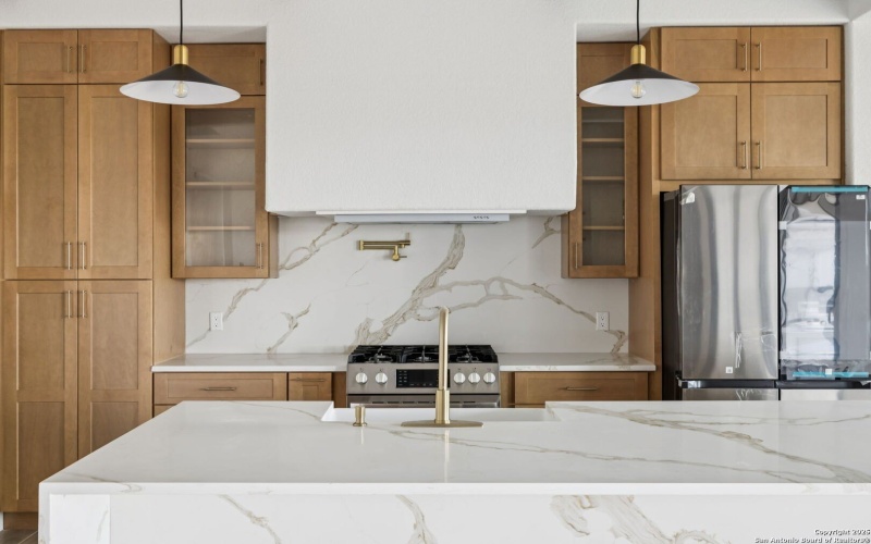 187 Hidden Ranch CT., Floresville, TX 78114, 4 Habitaciones Habitaciones , ,5 BañosBaños,Residential,En Venta,187 Hidden Ranch CT.,0,1930084