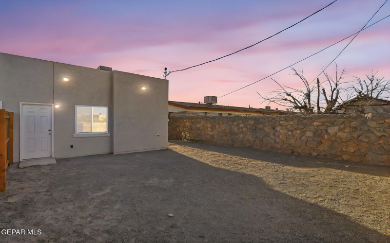 8241 Loma Terrace Road unit: A #A, El Paso, TX 79907, 2 Bedrooms Bedrooms, ,Residential Multi Family,For Sale,8241 Loma Terrace Road unit: A,0,935502