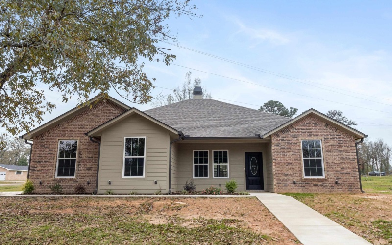 106 Royal St, Gilmer, TX 75645, 3 Bedrooms Bedrooms, ,2 BathroomsBathrooms,Residential,For Sale,106 Royal St,0,20258543