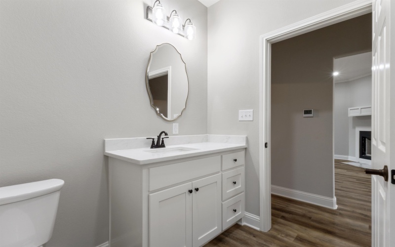 106 Royal St, Gilmer, TX 75645, 3 Bedrooms Bedrooms, ,2 BathroomsBathrooms,Residential,For Sale,106 Royal St,0,20258543