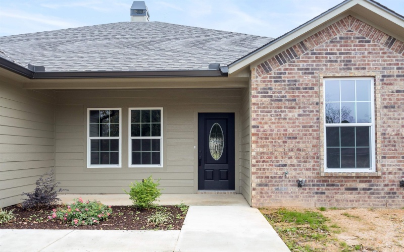 106 Royal St, Gilmer, TX 75645, 3 Bedrooms Bedrooms, ,2 BathroomsBathrooms,Residential,For Sale,106 Royal St,0,20258543