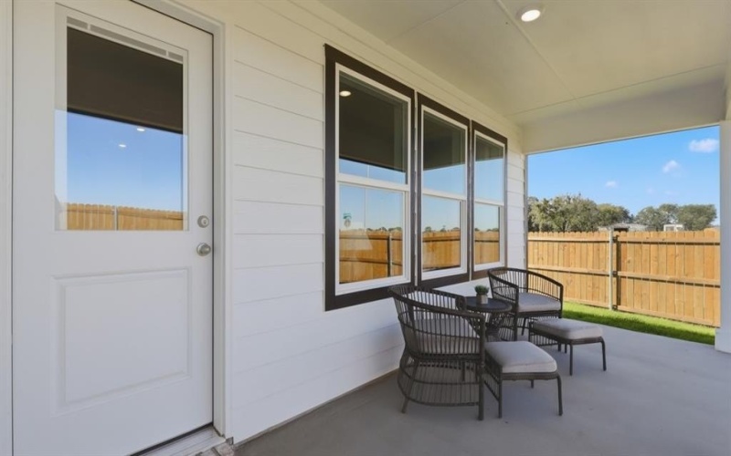 1716 GILLENS Avenue, Fort Worth, TX 76140, 4 Bedrooms Bedrooms, ,2 BathroomsBathrooms,Residential,For Sale,1716 GILLENS Avenue,0,21137213