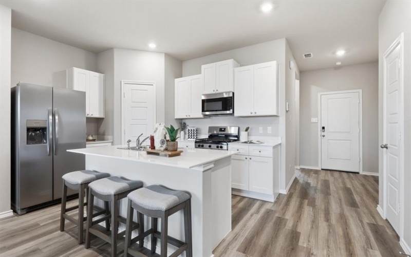 1732 GILLENS Avenue, Fort Worth, TX 76140, 4 Habitaciones Habitaciones , ,3 BañosBaños,Residential,En Venta,1732 GILLENS Avenue,0,21137240