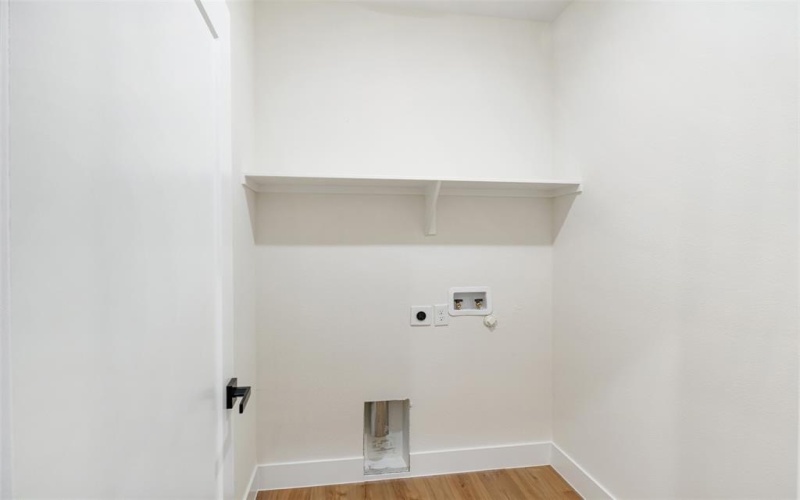 1804 Vincennes Street, Fort Worth, TX 76105, 3 Bedrooms Bedrooms, ,2 BathroomsBathrooms,Residential,For Sale,1804 Vincennes Street,0,21137648