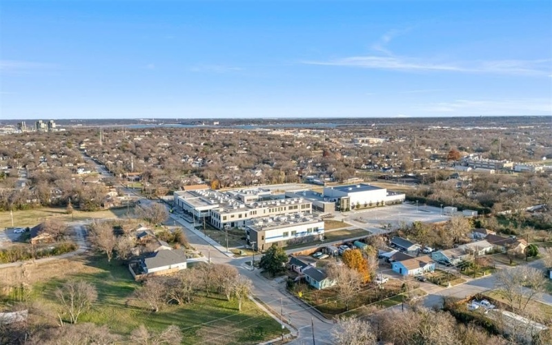 1804 Vincennes Street, Fort Worth, TX 76105, 3 Bedrooms Bedrooms, ,2 BathroomsBathrooms,Residential,For Sale,1804 Vincennes Street,0,21137648