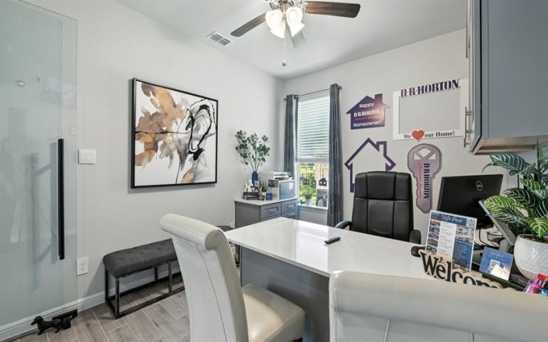 913 HOLLYN Drive, Decatur, TX 76234, 5 Habitaciones Habitaciones , ,3 BañosBaños,Residential,En Venta,913 HOLLYN Drive,0,21137806