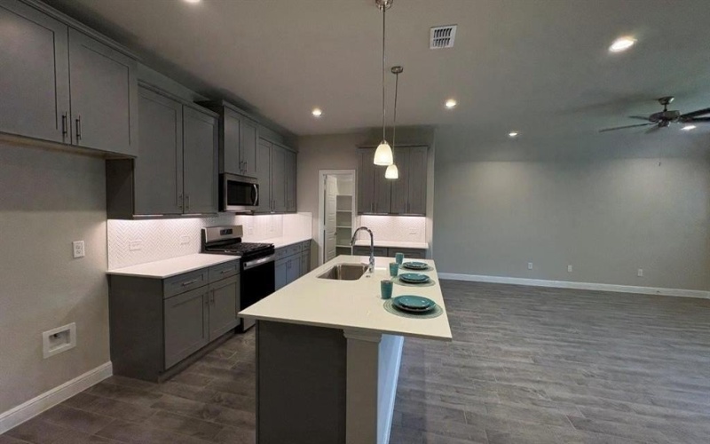 4218 CORNERSTONE Circle, Granbury, TX 76048, 4 Bedrooms Bedrooms, ,2 BathroomsBathrooms,Residential,For Sale,4218 CORNERSTONE Circle,0,21137815