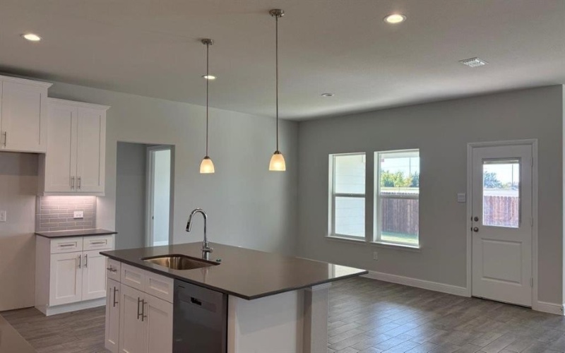 4206 CORNERSTONE Circle, Granbury, TX 76048, 4 Bedrooms Bedrooms, ,2 BathroomsBathrooms,Residential,For Sale,4206 CORNERSTONE Circle,0,21137823