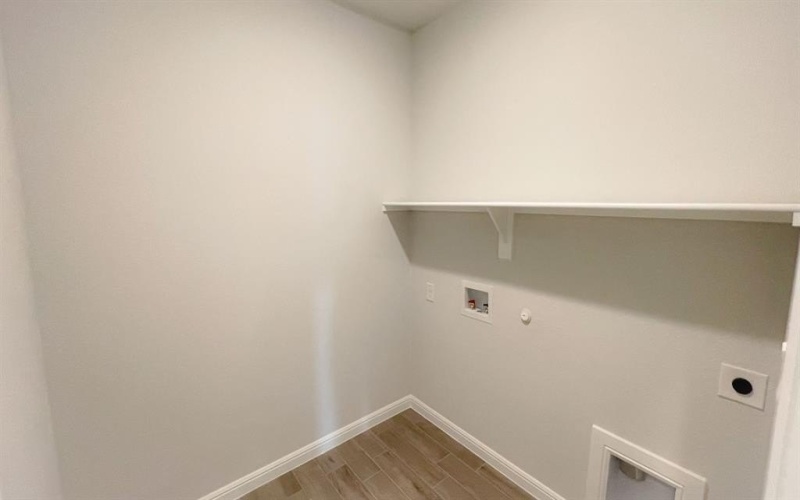 4336 BOWER HILL Drive, Fort Worth, TX 76036, 4 Habitaciones Habitaciones , ,2 BañosBaños,Residential,En Venta,4336 BOWER HILL Drive,0,21137887