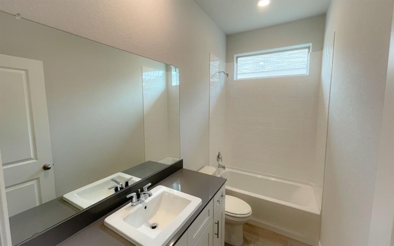 4336 BOWER HILL Drive, Fort Worth, TX 76036, 4 Habitaciones Habitaciones , ,2 BañosBaños,Residential,En Venta,4336 BOWER HILL Drive,0,21137887