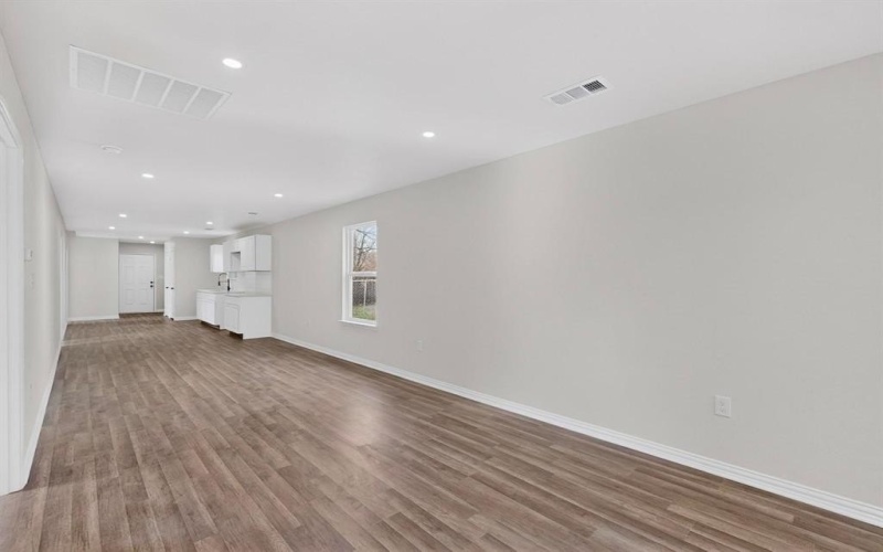 1541 Caldwell Street, Dallas, TX 75223, 4 Habitaciones Habitaciones , ,2 BañosBaños,Residential,En Venta,1541 Caldwell Street,0,21137989