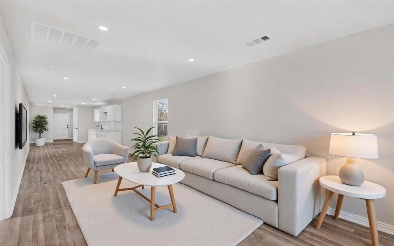 1541 Caldwell Street, Dallas, TX 75223, 4 Habitaciones Habitaciones , ,2 BañosBaños,Residential,En Venta,1541 Caldwell Street,0,21137989