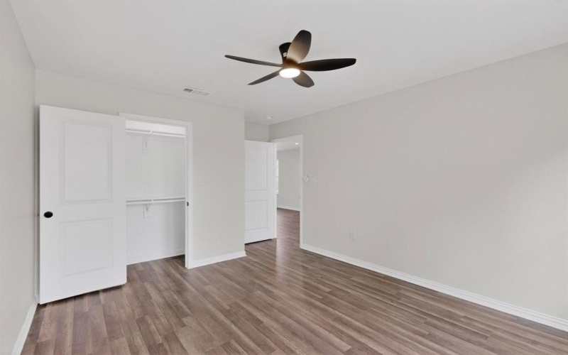 1541 Caldwell Street, Dallas, TX 75223, 4 Habitaciones Habitaciones , ,2 BañosBaños,Residential,En Venta,1541 Caldwell Street,0,21137989