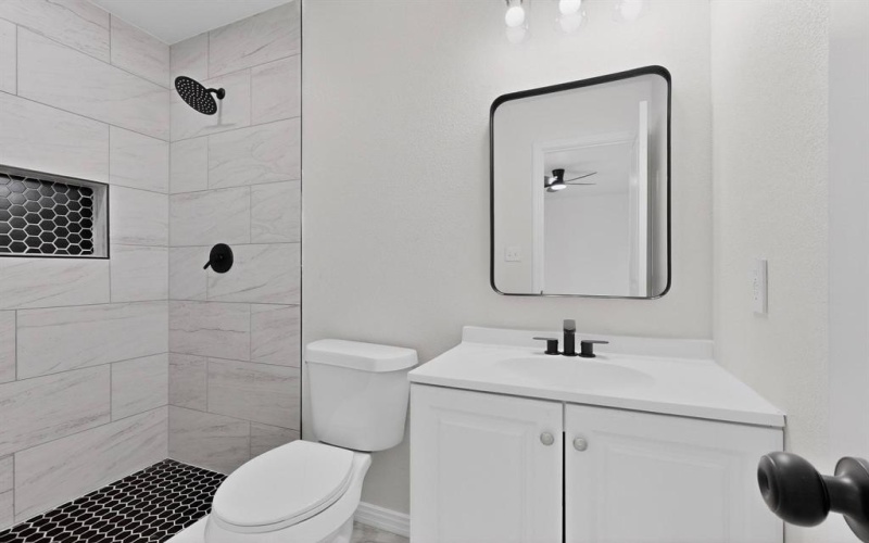 1541 Caldwell Street, Dallas, TX 75223, 4 Habitaciones Habitaciones , ,2 BañosBaños,Residential,En Venta,1541 Caldwell Street,0,21137989