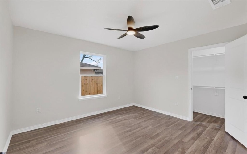 1541 Caldwell Street, Dallas, TX 75223, 4 Habitaciones Habitaciones , ,2 BañosBaños,Residential,En Venta,1541 Caldwell Street,0,21137989