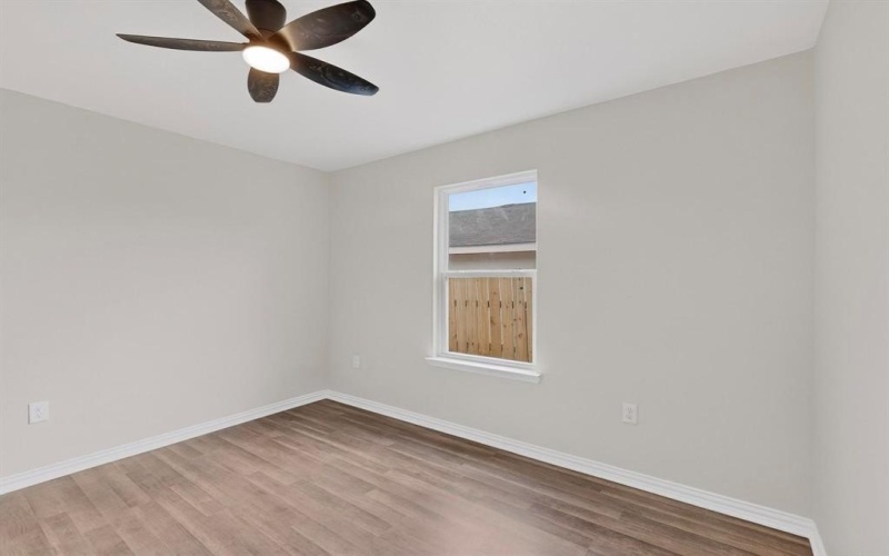 1541 Caldwell Street, Dallas, TX 75223, 4 Habitaciones Habitaciones , ,2 BañosBaños,Residential,En Venta,1541 Caldwell Street,0,21137989