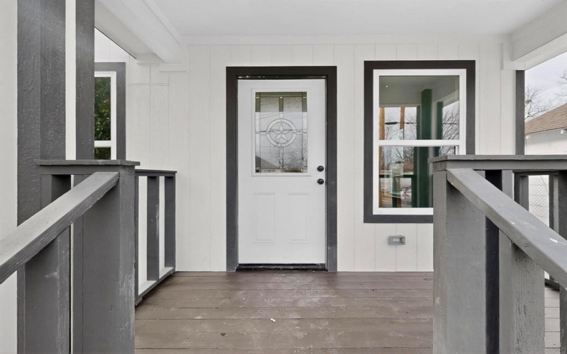 1541 Caldwell Street, Dallas, TX 75223, 4 Habitaciones Habitaciones , ,2 BañosBaños,Residential,En Venta,1541 Caldwell Street,0,21137989