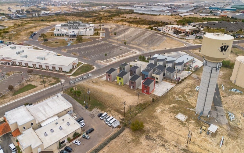 3212 Bob Rogers Dr., Eagle Pass, TX 78852, 3 Habitaciones Habitaciones , ,2 BañosBaños,Residential,En Venta,3212 Bob Rogers Dr.,0,81943