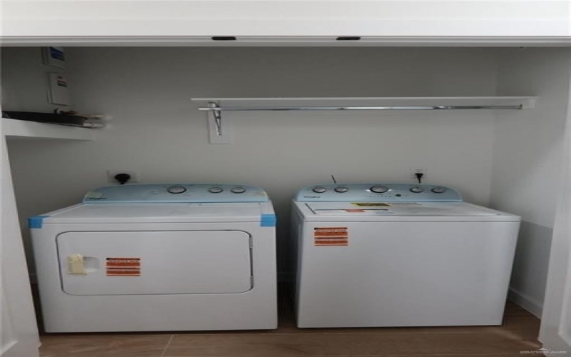 2905 Estevan Street #1, Mission, TX 78574, 3 Habitaciones Habitaciones , ,2 BañosBaños,Residential,En Venta,2905 Estevan Street,0,490574