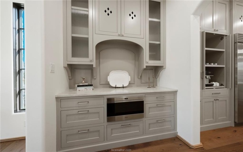 4748 Concordia Drive, Bryan, TX 77802, 4 Habitaciones Habitaciones , ,5 BañosBaños,Residential,En Venta,4748 Concordia Drive,0,25013195