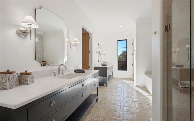 4748 Concordia Drive, Bryan, TX 77802, 4 Habitaciones Habitaciones , ,5 BañosBaños,Residential,En Venta,4748 Concordia Drive,0,25013195