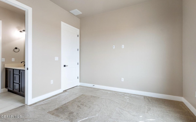 6420 CADENCE RIVER Drive, El Paso, TX 79932, 6 Bedrooms Bedrooms, ,3 BathroomsBathrooms,Residential,For Sale,6420 CADENCE RIVER Drive,0,935518