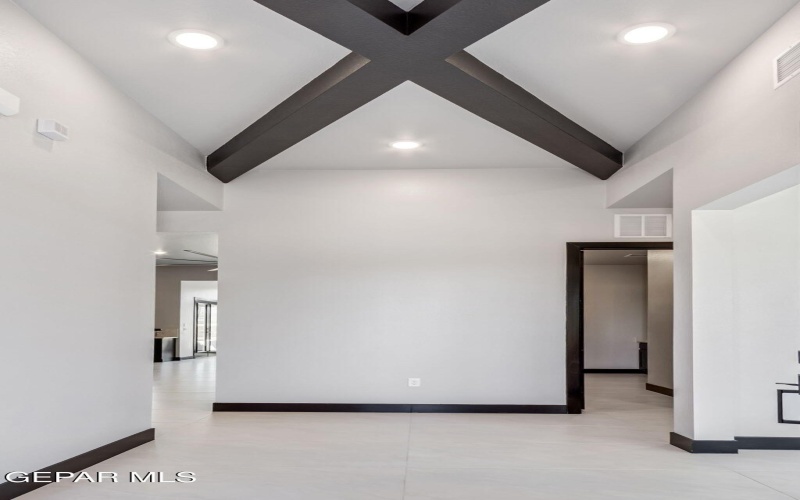 6416 CADENCE RIVER Drive, El Paso, TX 79932, 5 Habitaciones Habitaciones , ,3 BañosBaños,Residential,En Venta,6416 CADENCE RIVER Drive,0,935524