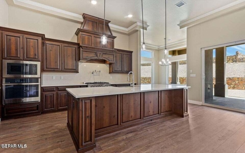 1848 CIMARRON PARK Place, El Paso, TX 79911, 5 Habitaciones Habitaciones , ,3 BañosBaños,Residential,En Venta,1848 CIMARRON PARK Place,0,935526