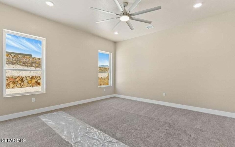 1848 CIMARRON PARK Place, El Paso, TX 79911, 5 Habitaciones Habitaciones , ,3 BañosBaños,Residential,En Venta,1848 CIMARRON PARK Place,0,935526