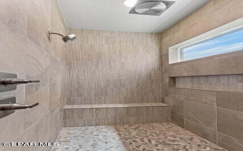 1848 CIMARRON PARK Place, El Paso, TX 79911, 5 Habitaciones Habitaciones , ,3 BañosBaños,Residential,En Venta,1848 CIMARRON PARK Place,0,935526