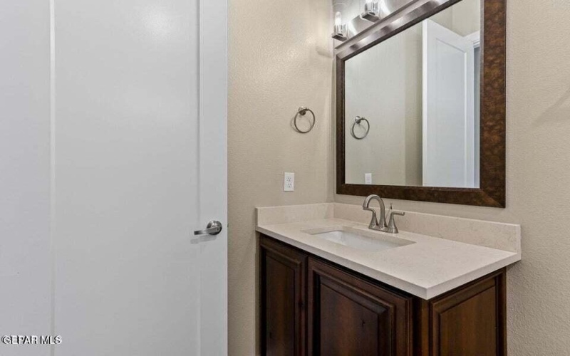 1848 CIMARRON PARK Place, El Paso, TX 79911, 5 Habitaciones Habitaciones , ,3 BañosBaños,Residential,En Venta,1848 CIMARRON PARK Place,0,935526