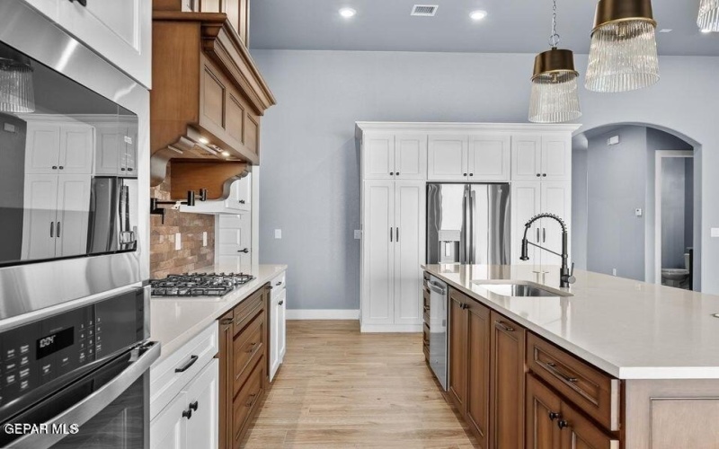 1857 WAR PATH Drive, El Paso, TX 79911, 4 Habitaciones Habitaciones , ,3 BañosBaños,Residential,En Venta,1857 WAR PATH Drive,0,935528