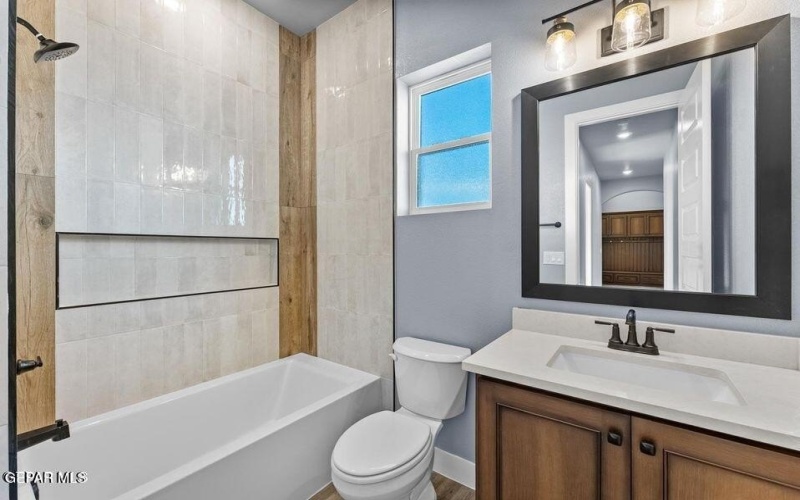 1857 WAR PATH Drive, El Paso, TX 79911, 4 Habitaciones Habitaciones , ,3 BañosBaños,Residential,En Venta,1857 WAR PATH Drive,0,935528