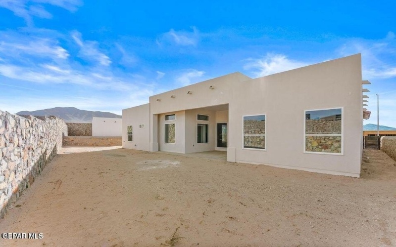 1857 WAR PATH Drive, El Paso, TX 79911, 4 Habitaciones Habitaciones , ,3 BañosBaños,Residential,En Venta,1857 WAR PATH Drive,0,935528