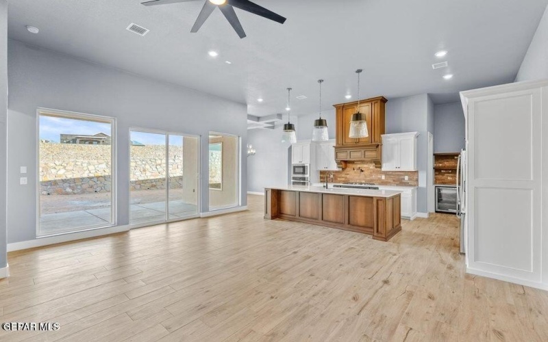 1857 WAR PATH Drive, El Paso, TX 79911, 4 Habitaciones Habitaciones , ,3 BañosBaños,Residential,En Venta,1857 WAR PATH Drive,0,935528