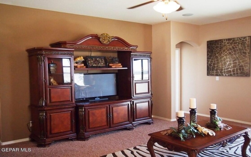 10704 Michael Irvin Street, El Paso, TX 79924, 3 Habitaciones Habitaciones , ,1 BañoBaños,Residential,En Venta,10704 Michael Irvin Street,0,935529