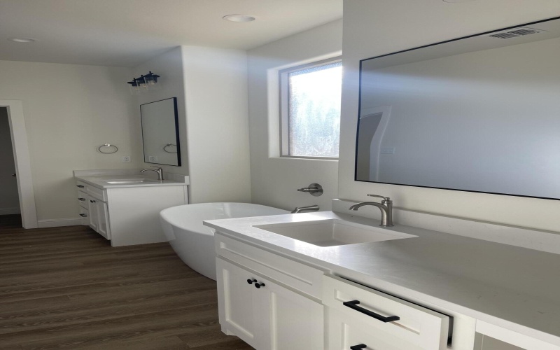 6901 13th Street, Lubbock, TX 79416, 3 Habitaciones Habitaciones , ,2 BañosBaños,Residential,En Venta,6901 13th Street,0,202564438