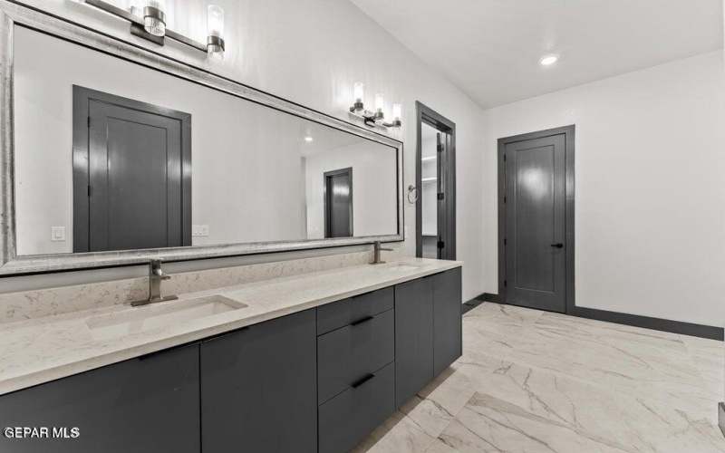 7321 Cimarron Rim Drive, El Paso, TX 79911, 4 Habitaciones Habitaciones , ,3 BañosBaños,Residential,En Venta,7321 Cimarron Rim Drive,0,935532