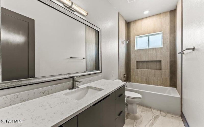 7321 Cimarron Rim Drive, El Paso, TX 79911, 4 Habitaciones Habitaciones , ,3 BañosBaños,Residential,En Venta,7321 Cimarron Rim Drive,0,935532