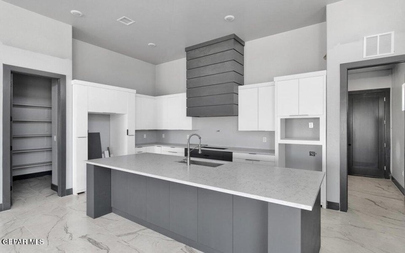 7321 Cimarron Rim Drive, El Paso, TX 79911, 4 Habitaciones Habitaciones , ,3 BañosBaños,Residential,En Venta,7321 Cimarron Rim Drive,0,935532