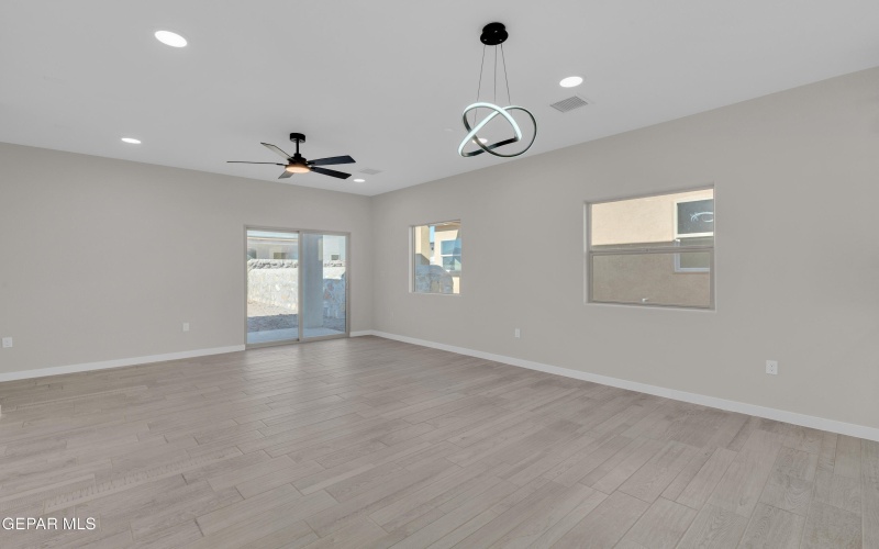 12329 Jack Vowell Way, El Paso, TX 79934, 4 Bedrooms Bedrooms, ,2 BathroomsBathrooms,Residential,For Sale,12329 Jack Vowell Way,0,935542