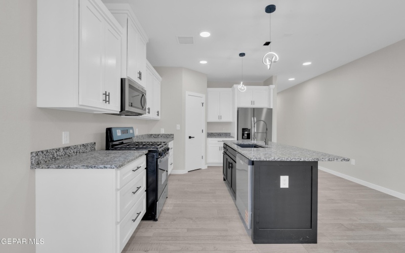 12329 Jack Vowell Way, El Paso, TX 79934, 4 Bedrooms Bedrooms, ,2 BathroomsBathrooms,Residential,For Sale,12329 Jack Vowell Way,0,935542