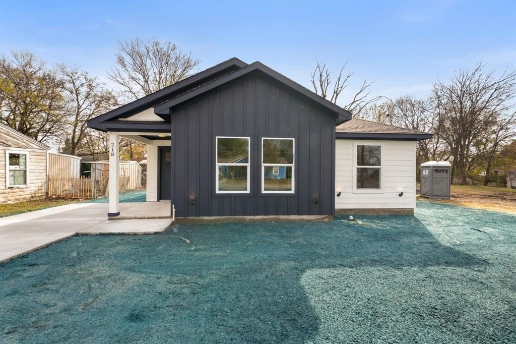 218 Chandler Street, Wilmer, TX 75172, 4 Habitaciones Habitaciones , ,2 BañosBaños,Residential,En Venta,218 Chandler Street,0,21137900